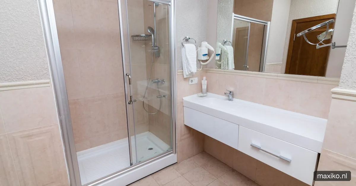 Badkamer douche — tweede toilet wws punten